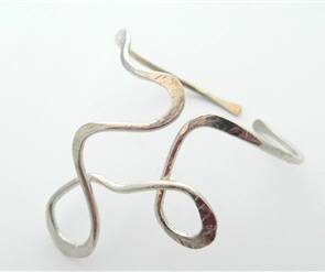 NAB22 - Serpentine Brass Neck Art - La JewelleryLa Jewellery